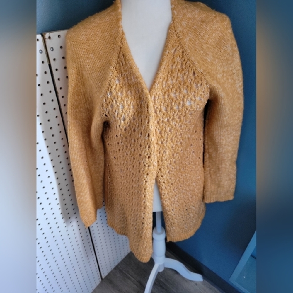 Hem &‎ Thread size Large cardigan sweater